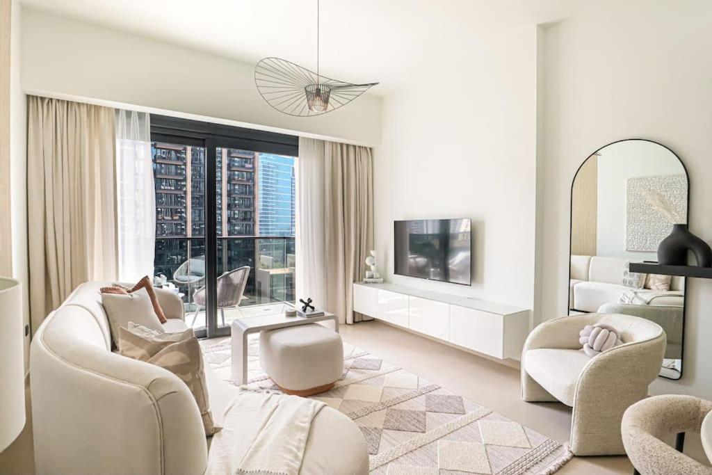 Apartment Higuests - Luxury Living One Bedroom In Downtown Dubai