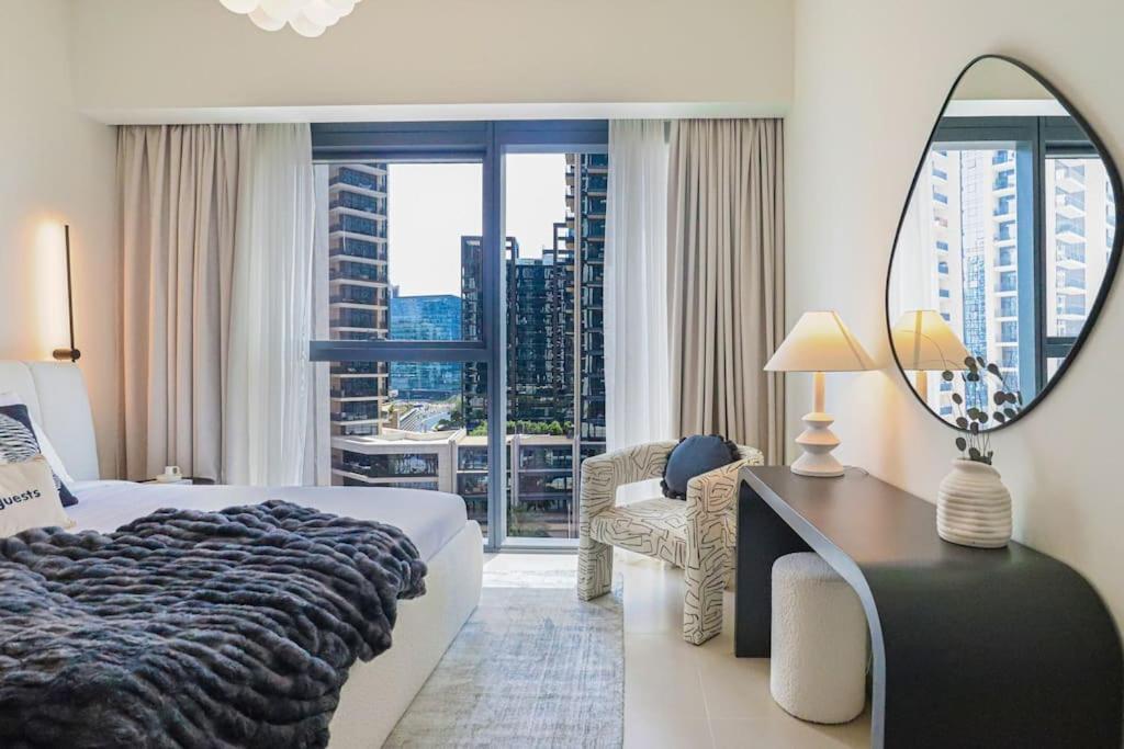 Higuests - Luxury Living One Bedroom In Downtown *