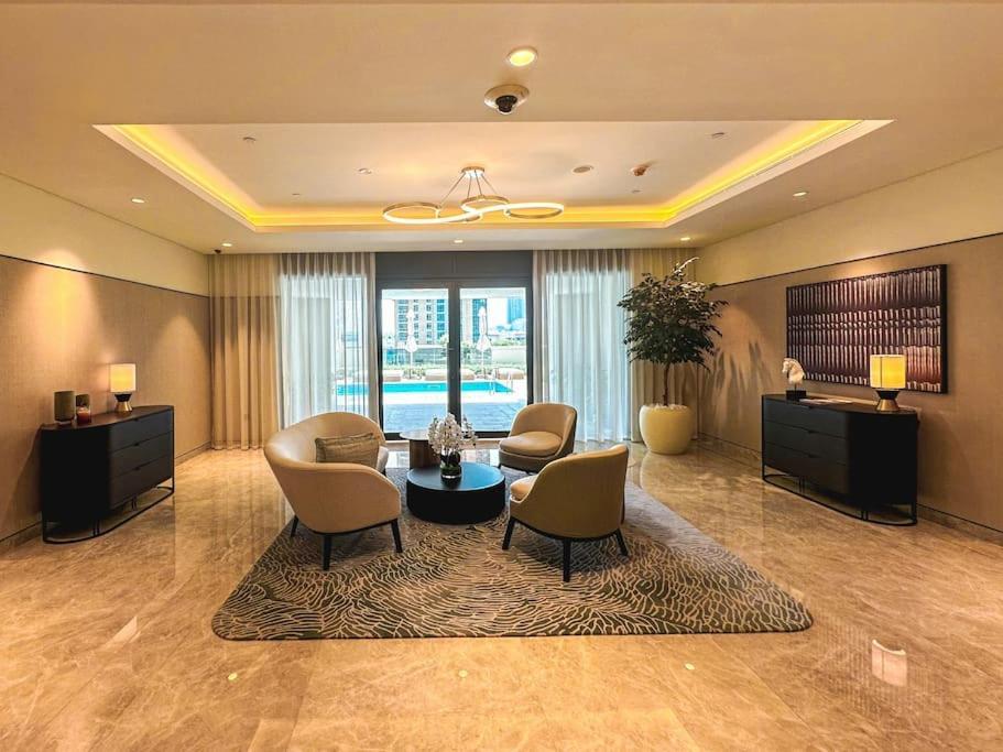 Higuests - Luxury Living One Bedroom In Downtown Apartment *