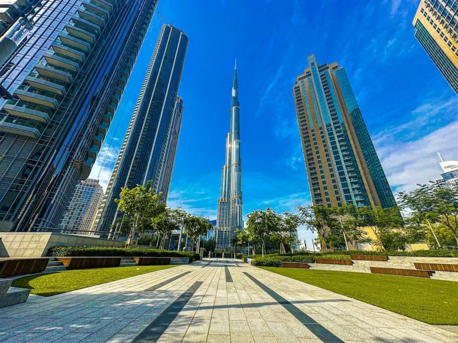 Higuests - Luxury Living One Bedroom In Downtown * Dubai