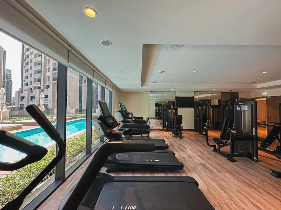 Higuests - Luxury Living One Bedroom In Downtown *