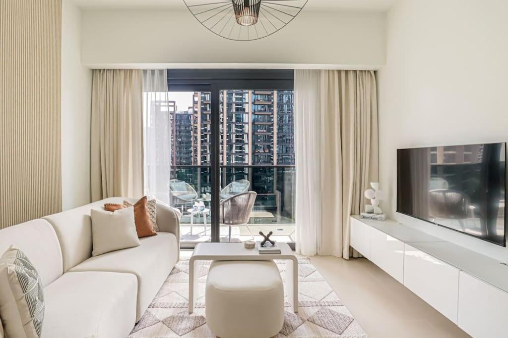 Higuests - Luxury Living One Bedroom In Downtown Apartment *