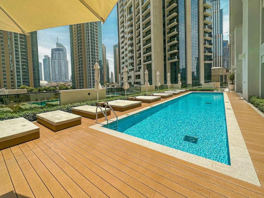 Higuests - Luxury Living One Bedroom In Downtown * Dubai